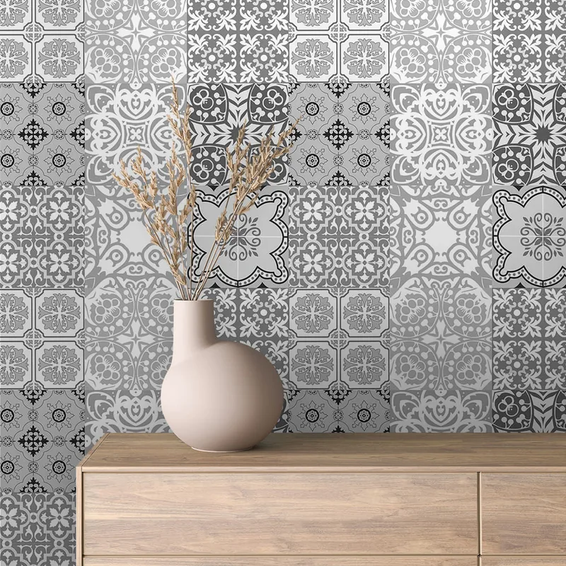 TILE 0024 ambientado en una pared